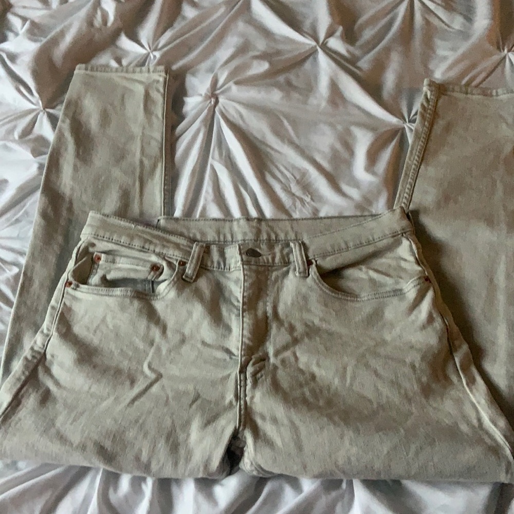 Lightly worn Levi grey slim/skinny jeans